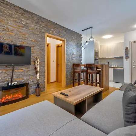 Apartment Pekovic Green, Pine Trees View 2 Bedrooms *