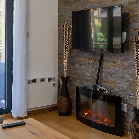Pekovic Green, Pine Trees View 2 Bedrooms Apartment Zlatibor