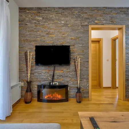 Pekovic Green, Pine Trees View 2 Bedrooms * Zlatibor